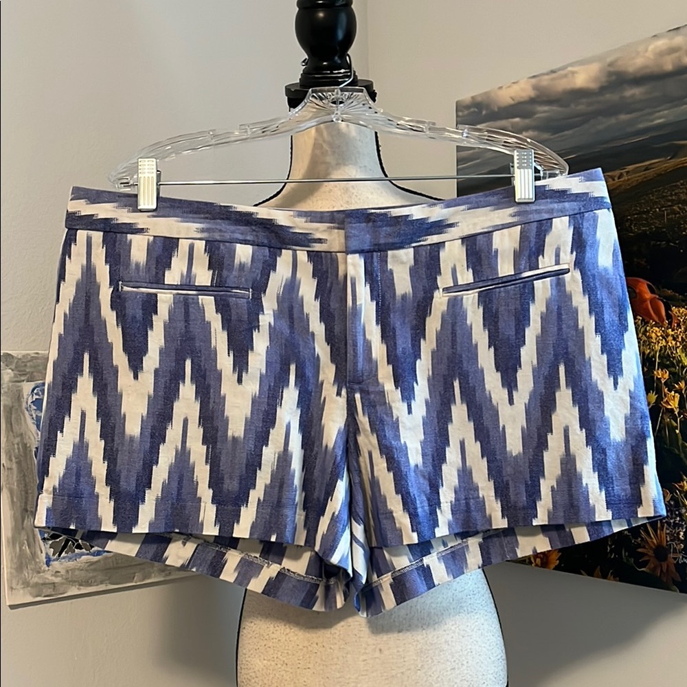 Gap Ikat Linen Shorts